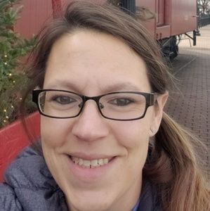 Meet your Posher, Lizzie